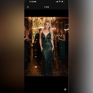 Elegant Green Evening Gown